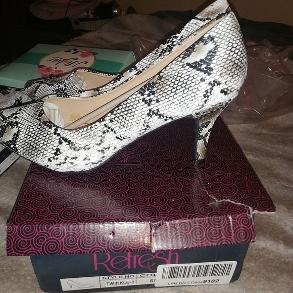 Beautiful stilettos - Picture 4 of 6